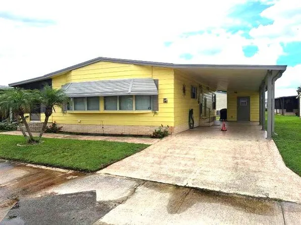 56 Pleasant Cir, Plant City, FL 33565