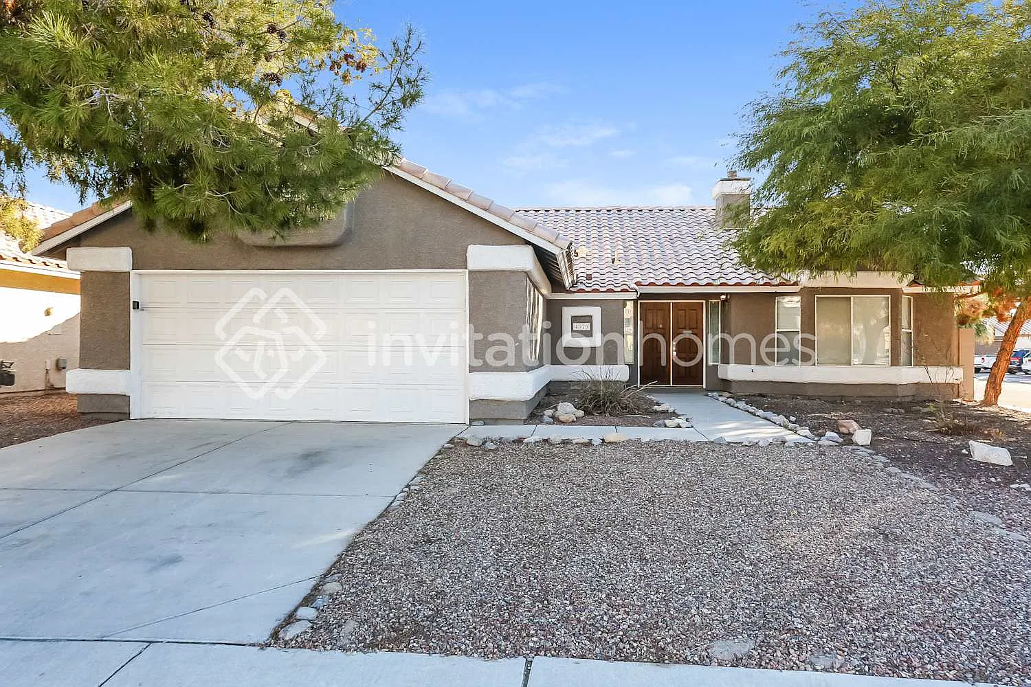 4920 Country Breeze Court North Las Vegas, NV 89031 — Photo 1