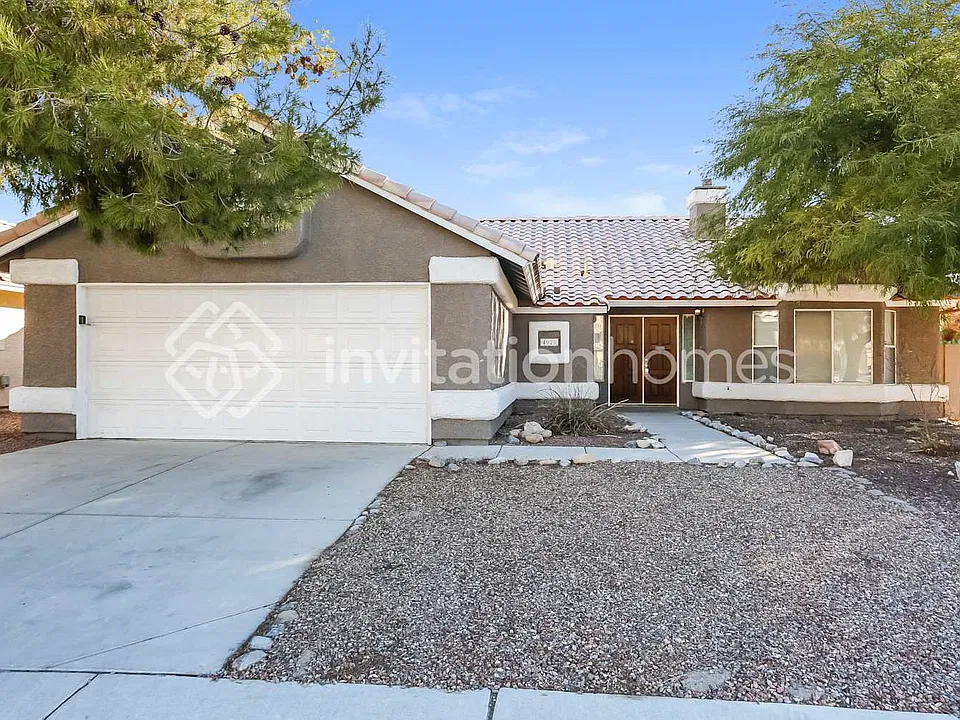 4920 Country Breeze Ct