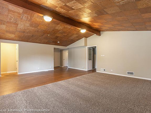 3rd image of 119 N Gilbert Ave
