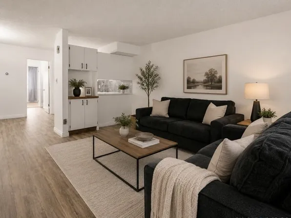 6906 Blakeney Drive, Regina, SK S4X 2N5