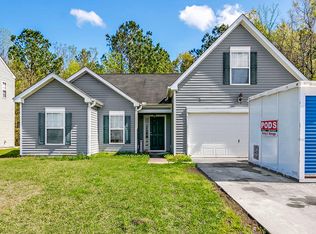 579 English Oak Cir, Moncks Corner, SC 29461