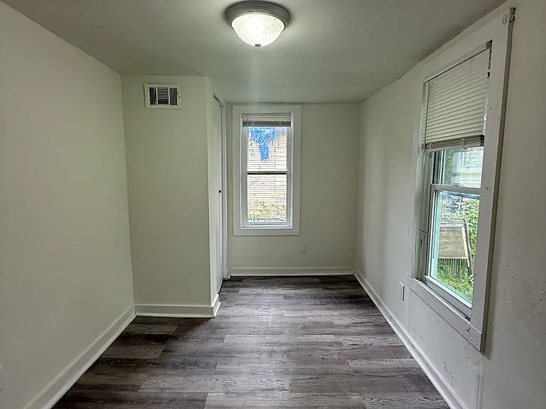 3729 Pine Ave SW — Photo 7