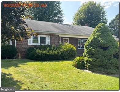 830 E Main St, Macungie, PA, 18062