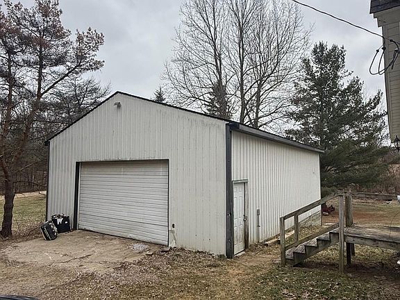 3rd image of 4226 Welch Rd