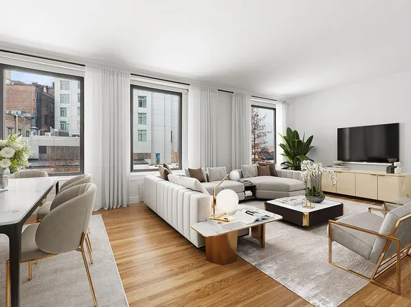 652 Hudson St #2W, New York, NY 10014