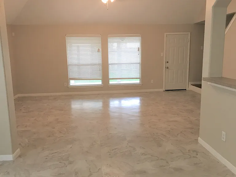 13030 Maile Park Dr — Photo 7