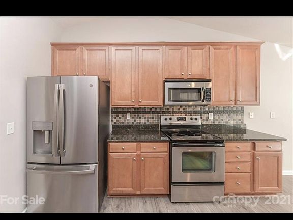 5th image of 3122 S Legacy Park Blvd