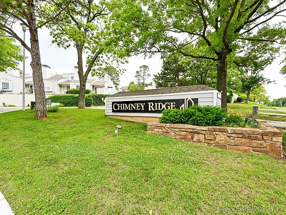2nd image of 8935 S Norwood Ave #1402