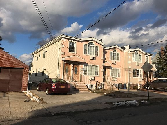 2nd image of 21911 135th Ave