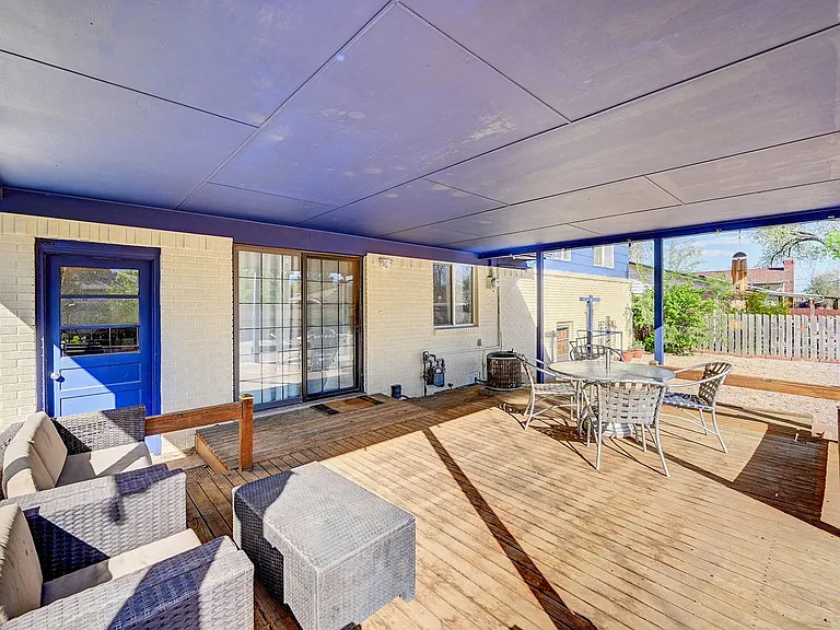 4220 Edwinstowe Ave — Photo 31