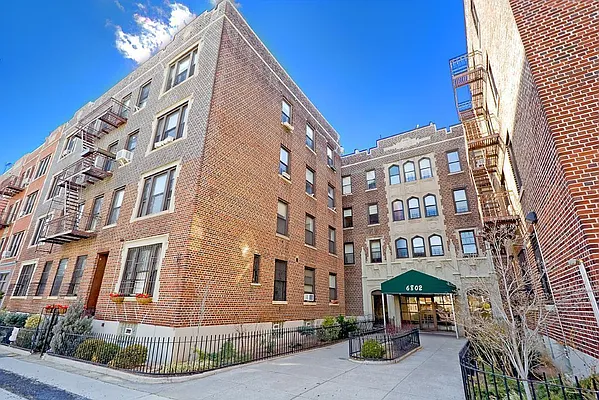 Sold by Fillmore | media 6