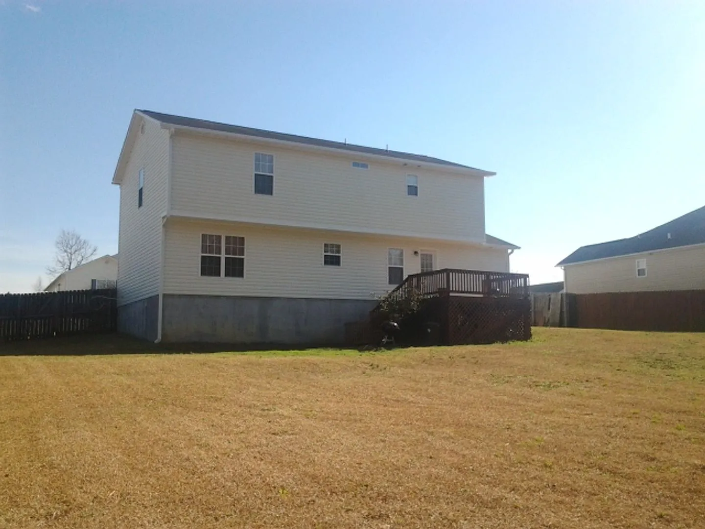 Stunning four bedroom two and a half bath home located in Brookstone subdivision. Covered front p... — Photo 4