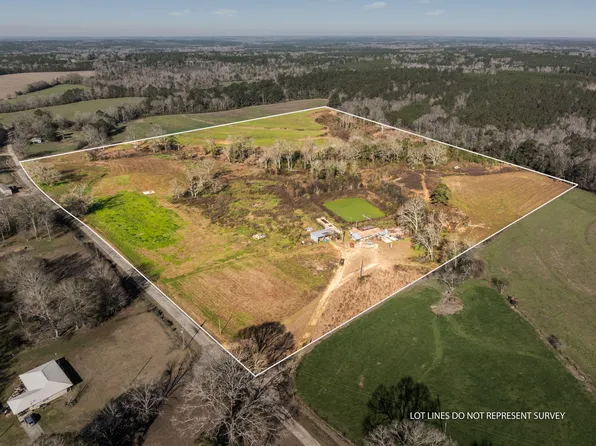 112 Monroe Kennedy Rd, Sandy Hook, MS 39478