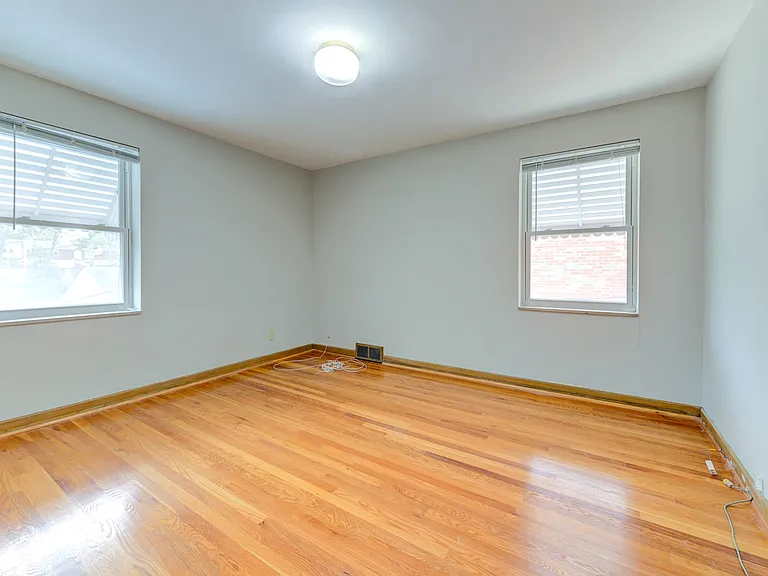 8710 Delmar Blvd #2F — Photo 21
