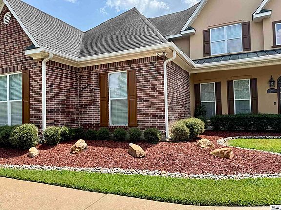 4th image of 2960 Deborah Dr