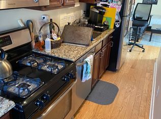 429 Green St APT 3R, Philadelphia, PA 19123