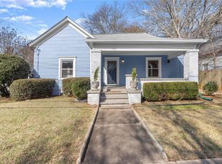 1751 Center Ave, East Pt, GA 30344