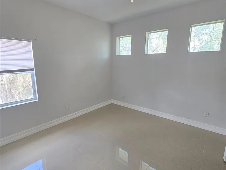 357 Flamingo Rd NE #1 — Photo 23