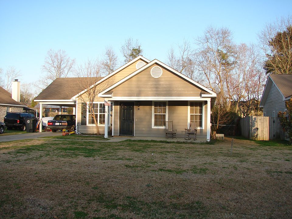 1st image of 13 Burlington Dr