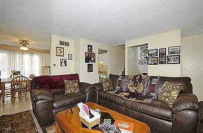 2nd image of 10315 E Woodhaven Cir