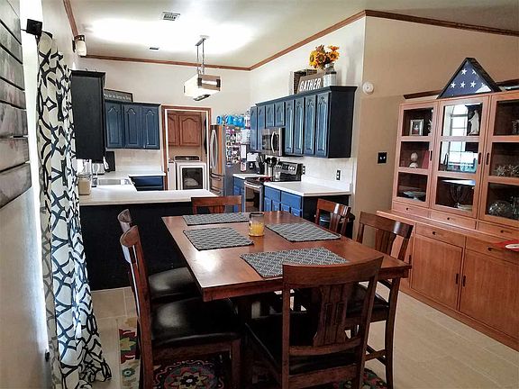 2nd image of 8825 Anna Ln