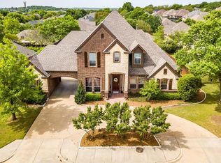 871 Bridle Path, Burleson, TX 76028