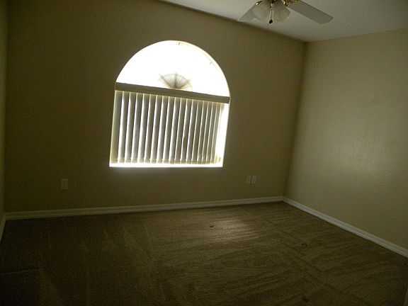 4th image of 3263 Rocking Horse Dr
