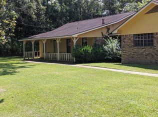 6712 Clark Ave, Moss Point, MS 39563