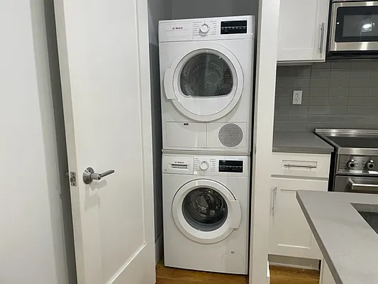 Rented by OGI Management | media 19