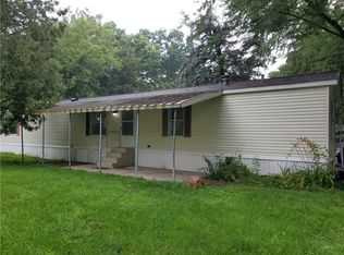 131 Corey Dr, Farmington, NY 14425