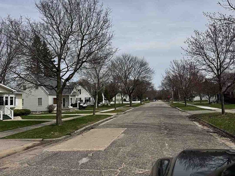 2nd image of 729 Stimson St
