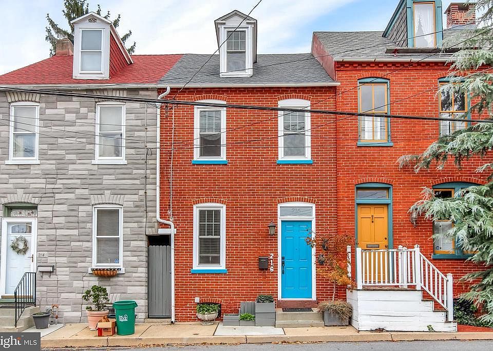 1st image of 216 N Arch St