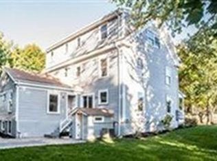 15 Saco St #R, Newton, MA 02464