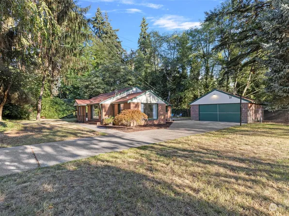 115 S 200th Street, Des Moines, WA 98198