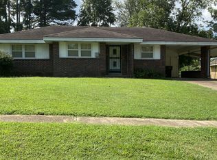 745 Crest Dr, Jonesboro, AR 72401