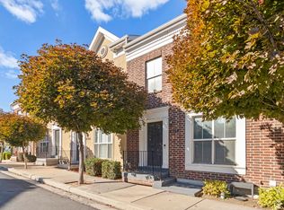 4784 S Huntly Dr, Murray, UT 84107