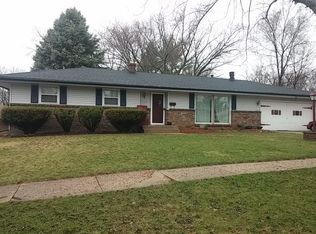 2439 Skokie Dr, Rockford, IL 61108