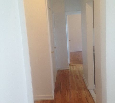 2nd image of 2409 Creston Ave APT 26
