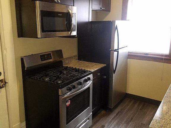 3rd image of 2621 3rd Ave S APT 201