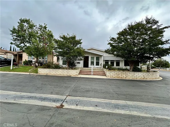 10961 Desert Lawn Dr Space 100, Calimesa, CA 92320