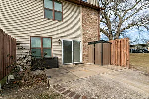 1992 N Waterfront Dr N #D — Photo 29