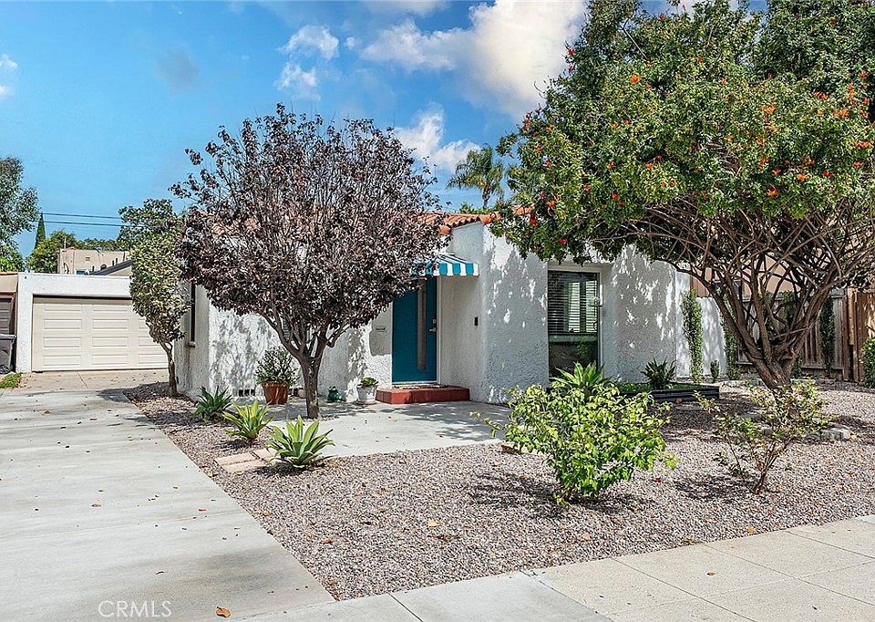 1st image of 2310 Magnolia Ave