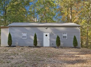 1399 Roberts Creek Rd, Waverly, TN 37185
