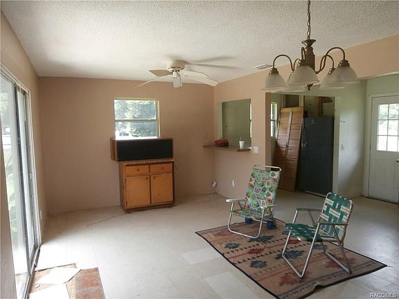 5th image of 4561 E Dartmouth Ln