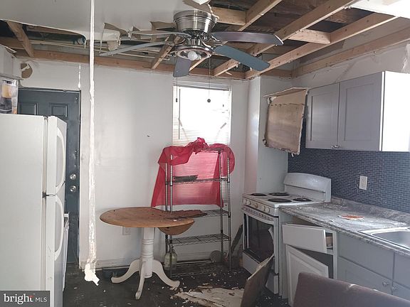 4th image of 1701 N Durham St