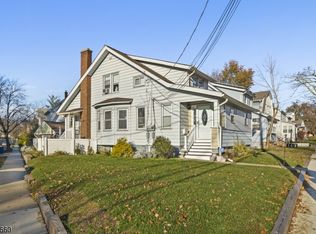 149 Burnett Ave, Maplewood Twp., NJ 07040