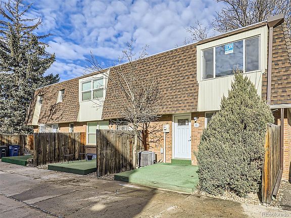 2nd image of 1200 S Monaco Parkway #15