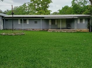 8489 Buckskin Dr, Boerne, TX 78006