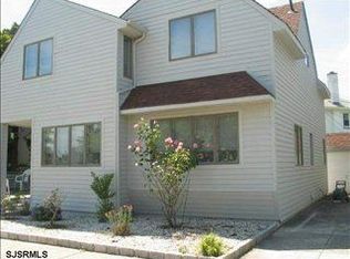 4 West Dr, Margate, NJ 08402
